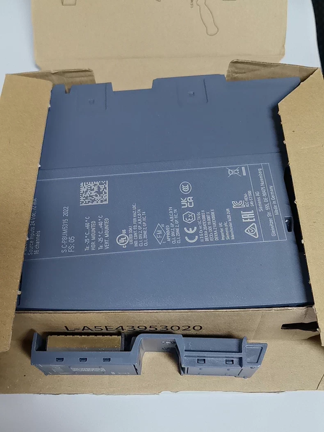SIEMENS S7-1500 DI 16x24VDC HF Digital Input Module 6ES7521-1BH50-0AA0