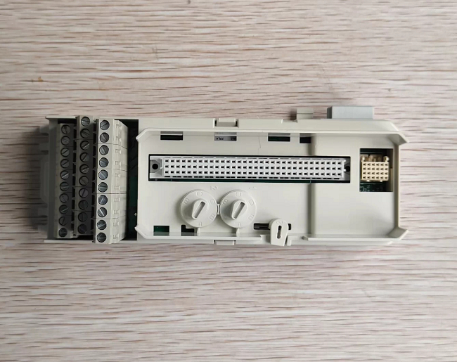 ABB TU810V1 3BSE013230R1 S800 I/O Rack for AC 800M